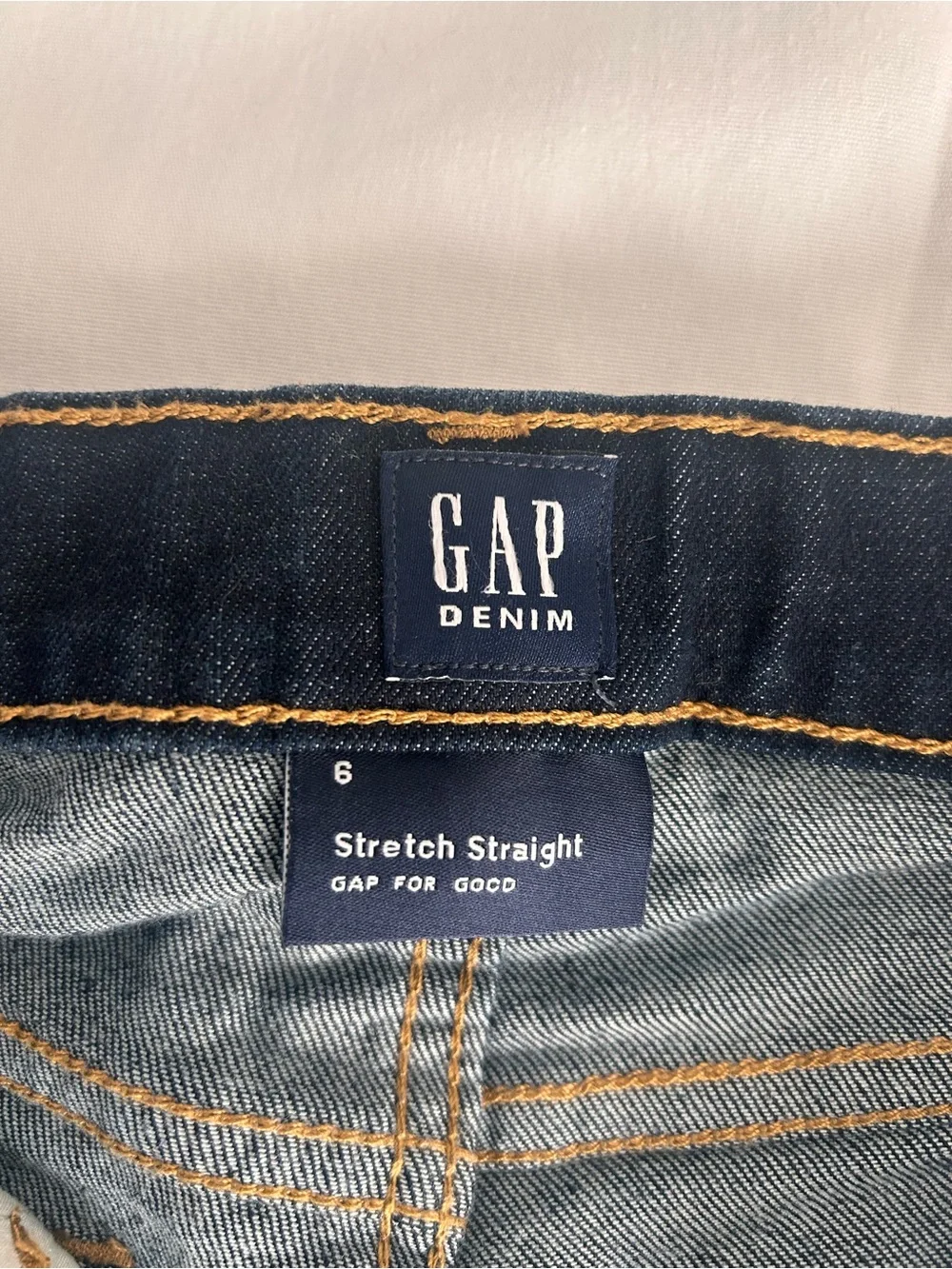 GAP straight leg